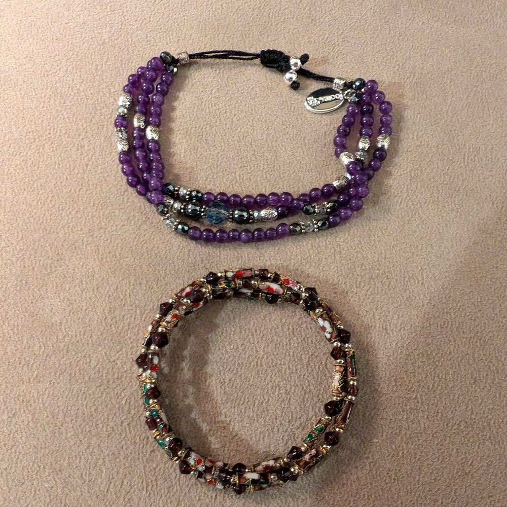 2 Women's Beaded Bracelets